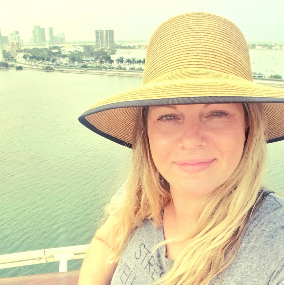 Meet your Posher, Rochelle